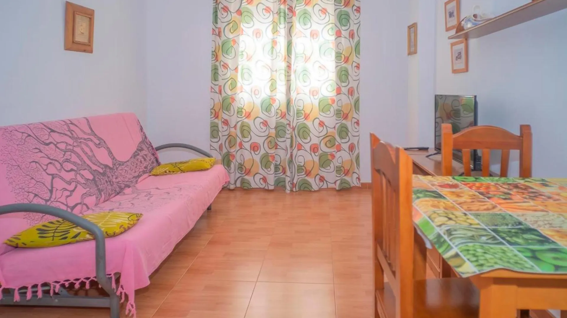 Apartamento En Conil Con Aparcamiento Accesible Conil De La Frontera Spain