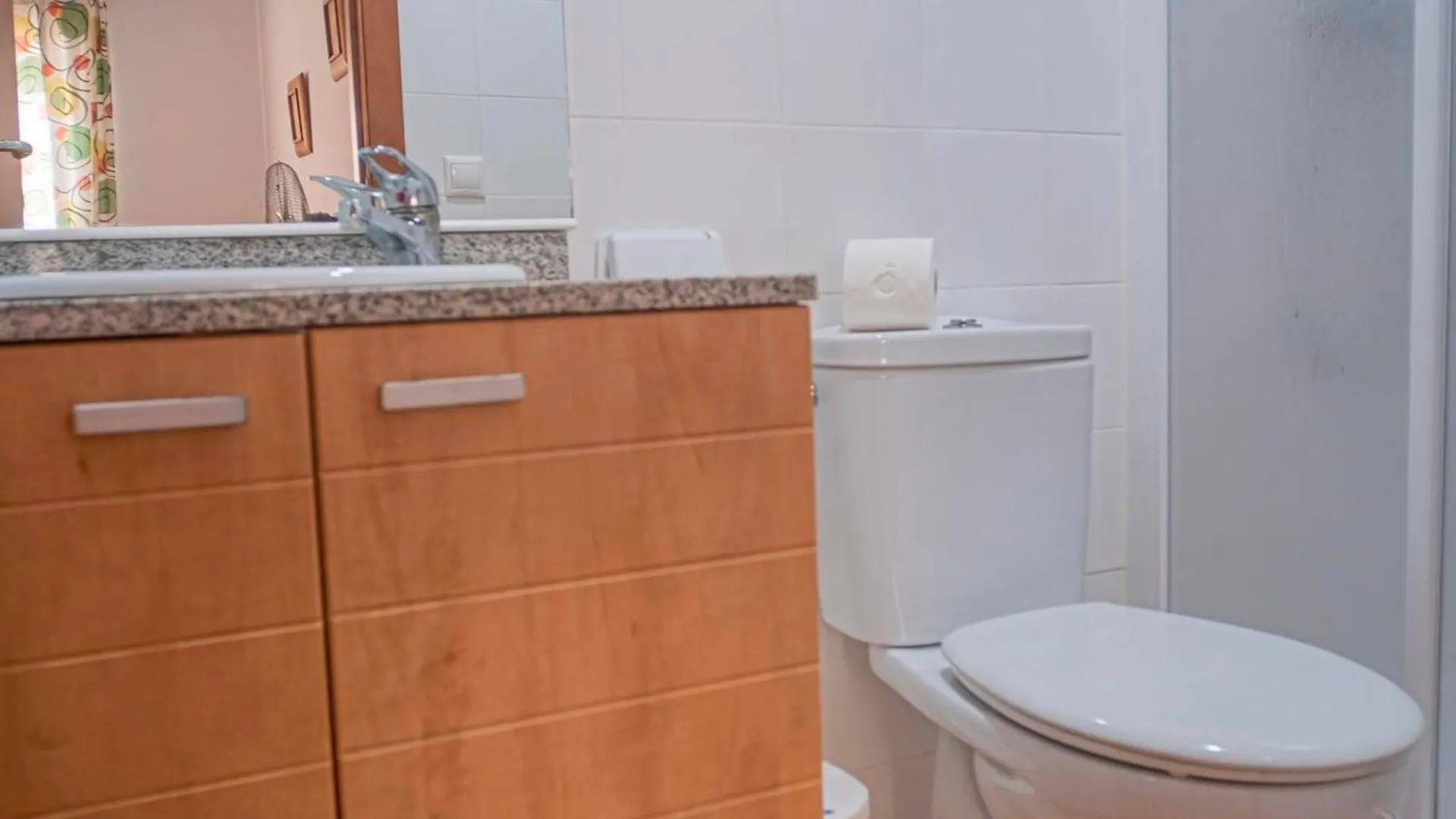 Apartamento En Conil Con Aparcamiento Accesible Conil De La Frontera Apartment